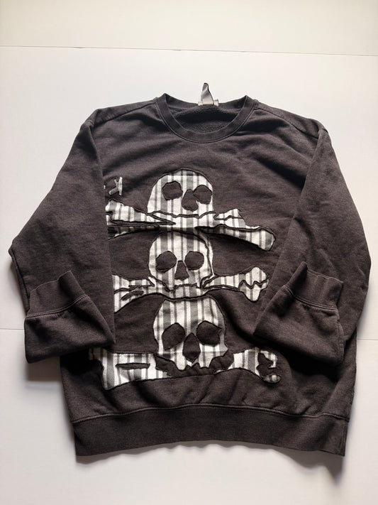 triple stacked skull
